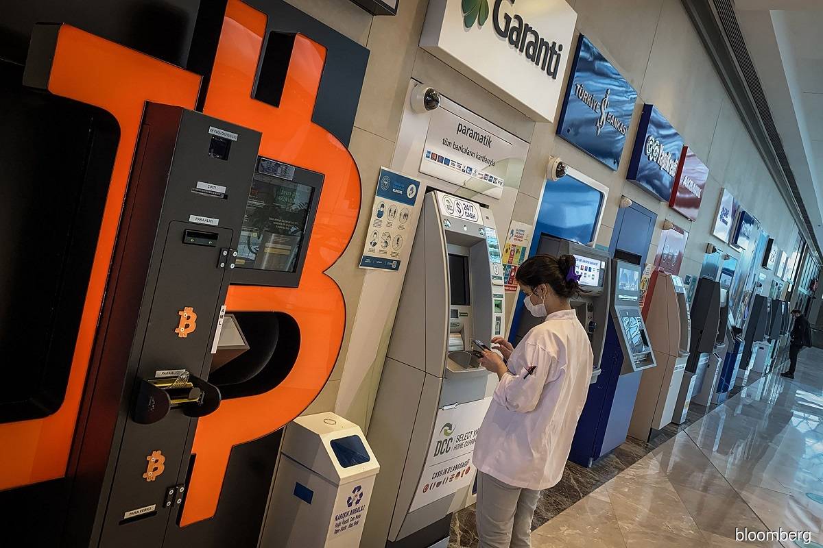 Deutsche Bank sees Bitcoin returning to US$28,000 by year end